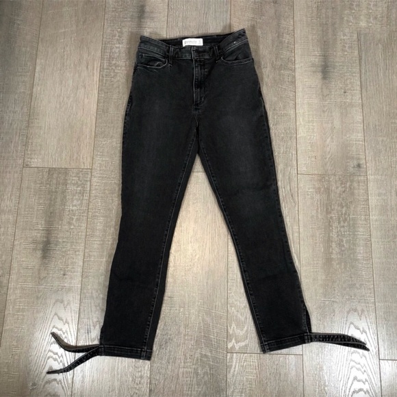 Abercrombie & Fitch Women’s High Rise Super Skinny Ankle  Jeans Size 27/4R - Picture 1 of 8